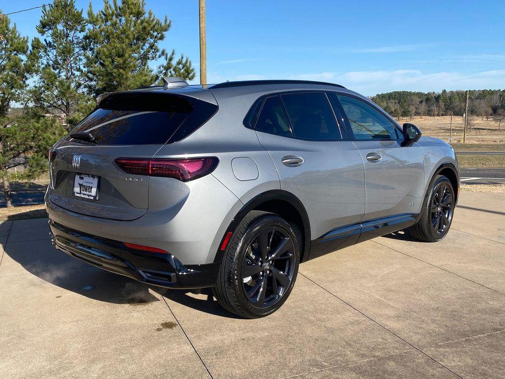 used 2025 Buick Envision car, priced at $29,488