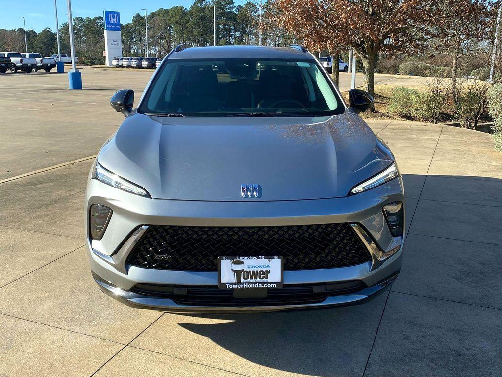 used 2025 Buick Envision car, priced at $29,488