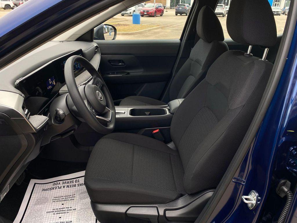 used 2026 Nissan Kicks car, priced at $21,999