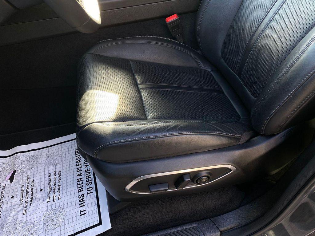 used 2023 Jeep Wagoneer car, priced at $41,689