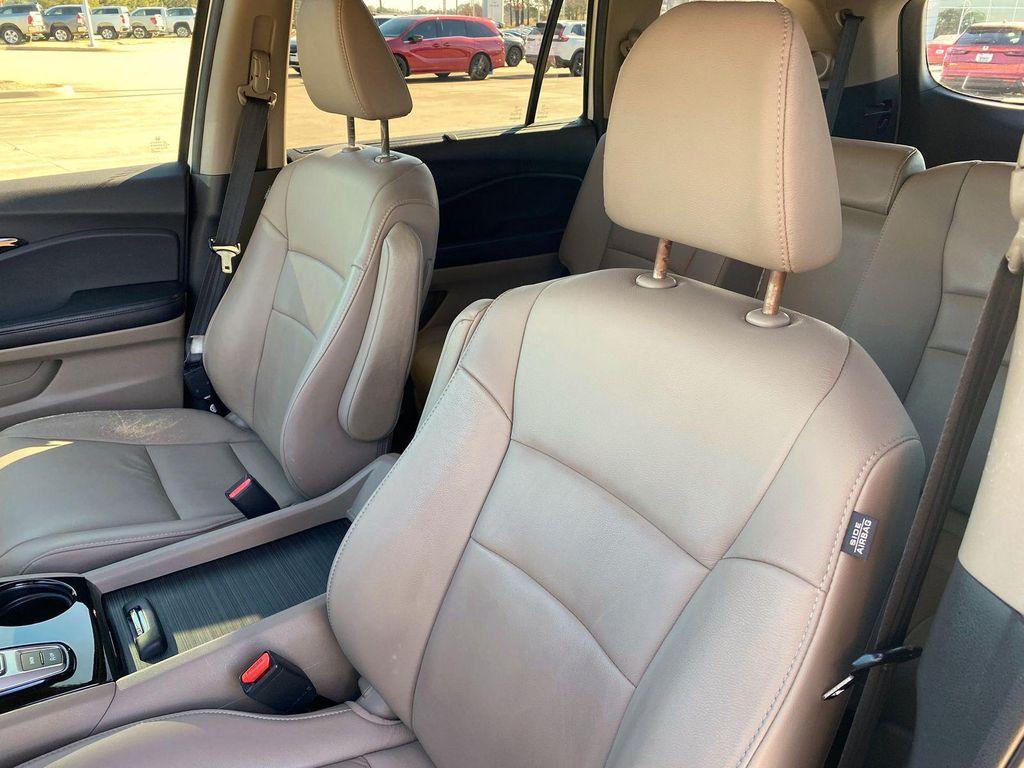 used 2017 Honda Pilot car, priced at $20,895