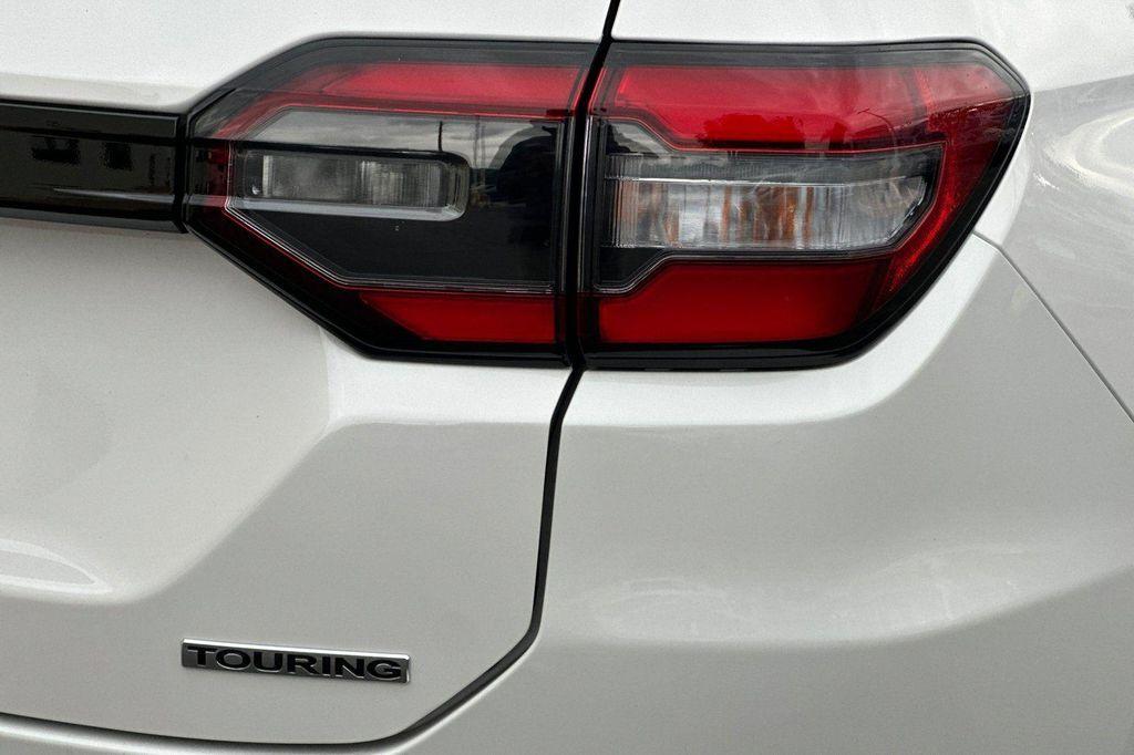 new 2025 Honda Pilot car, priced at $51,350