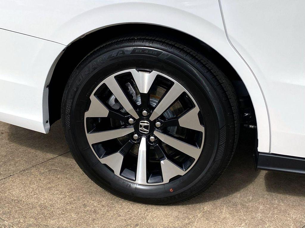 used 2026 Honda Odyssey car, priced at $39,999