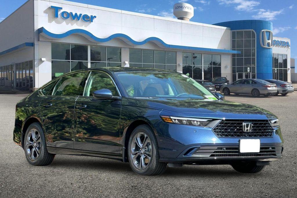 new 2025 Honda Accord Hybrid car