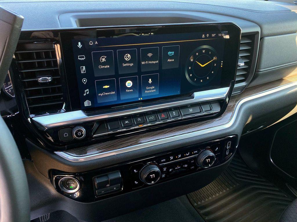 used 2025 Chevrolet Silverado 1500 car, priced at $42,990