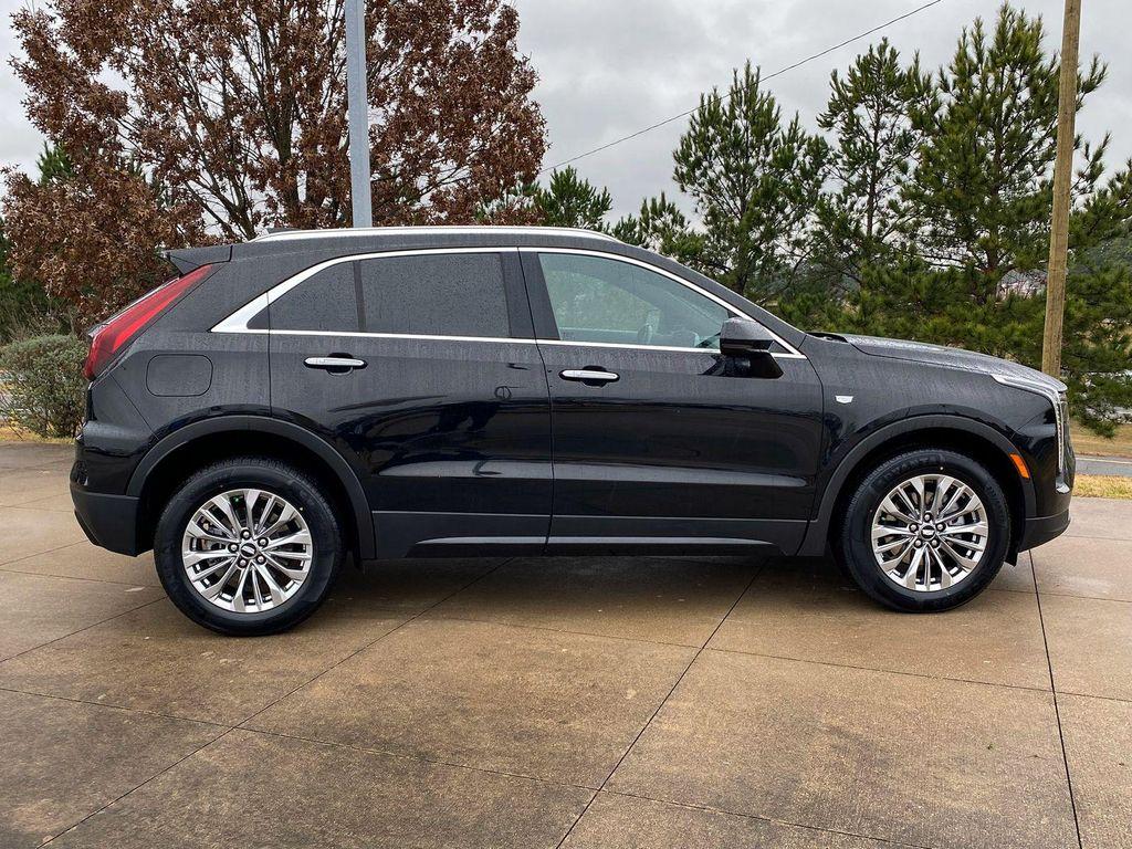 used 2024 Cadillac XT4 car, priced at $26,329