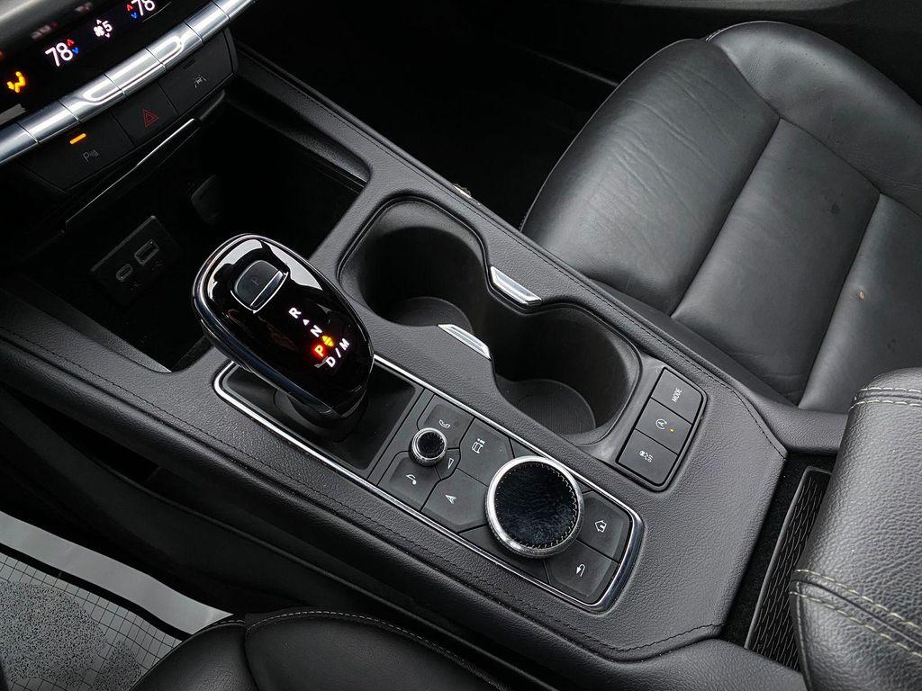 used 2024 Cadillac XT4 car, priced at $26,329