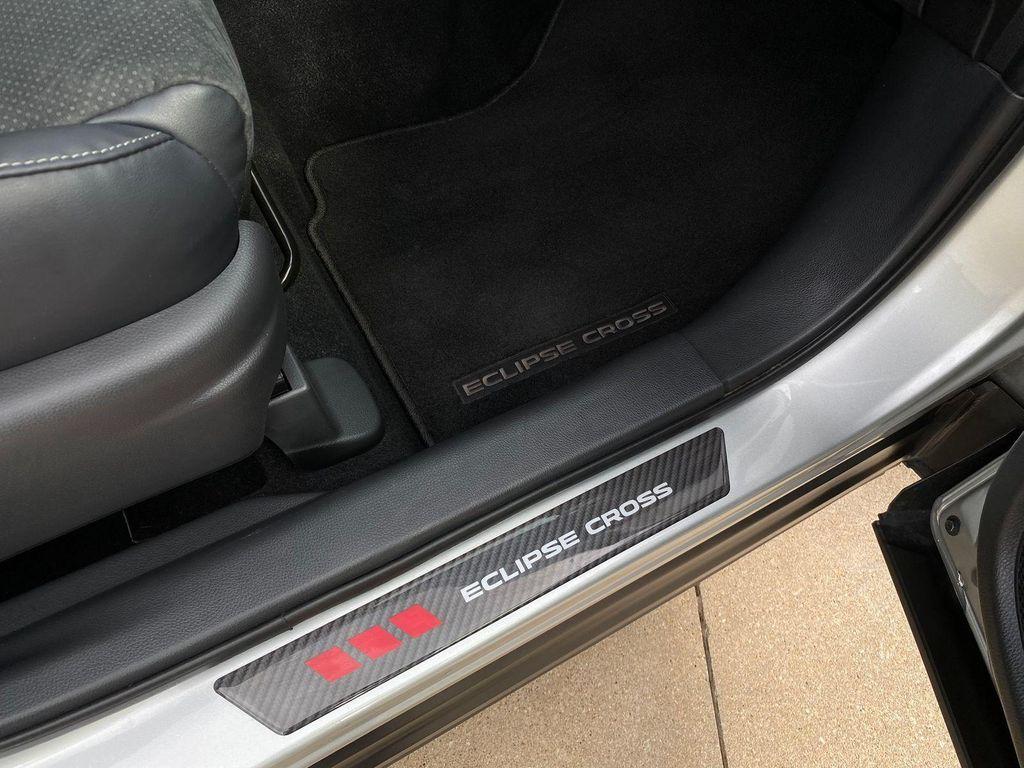 used 2024 Mitsubishi Eclipse Cross car, priced at $23,986