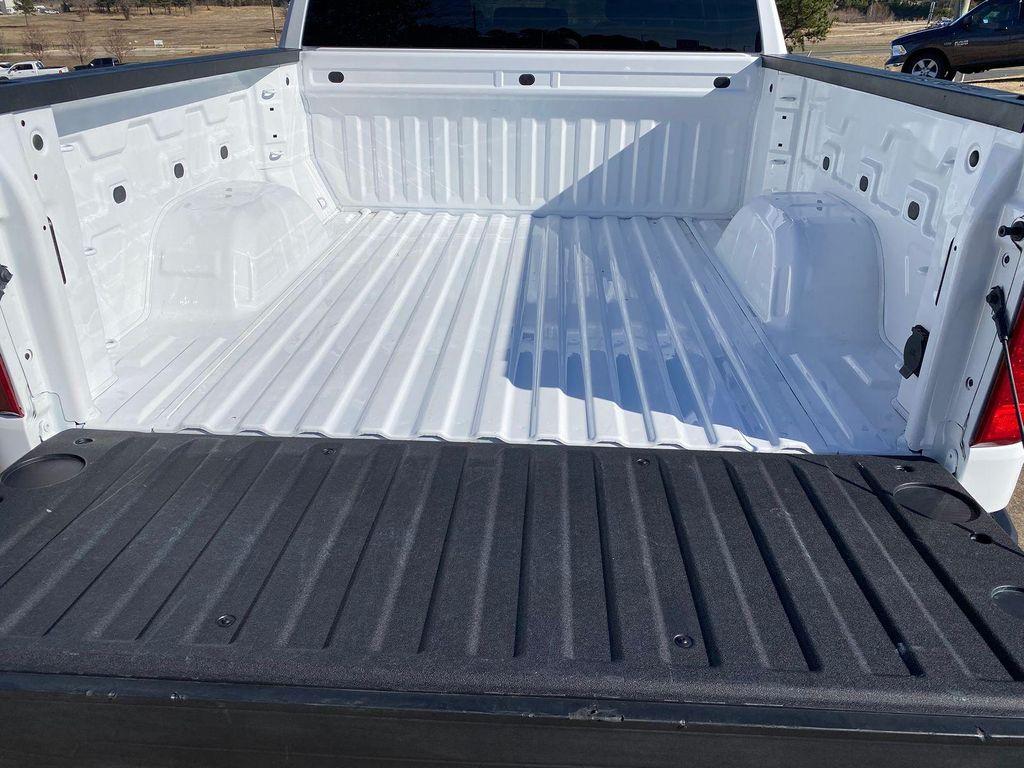 used 2025 Chevrolet Silverado 1500 car, priced at $42,990