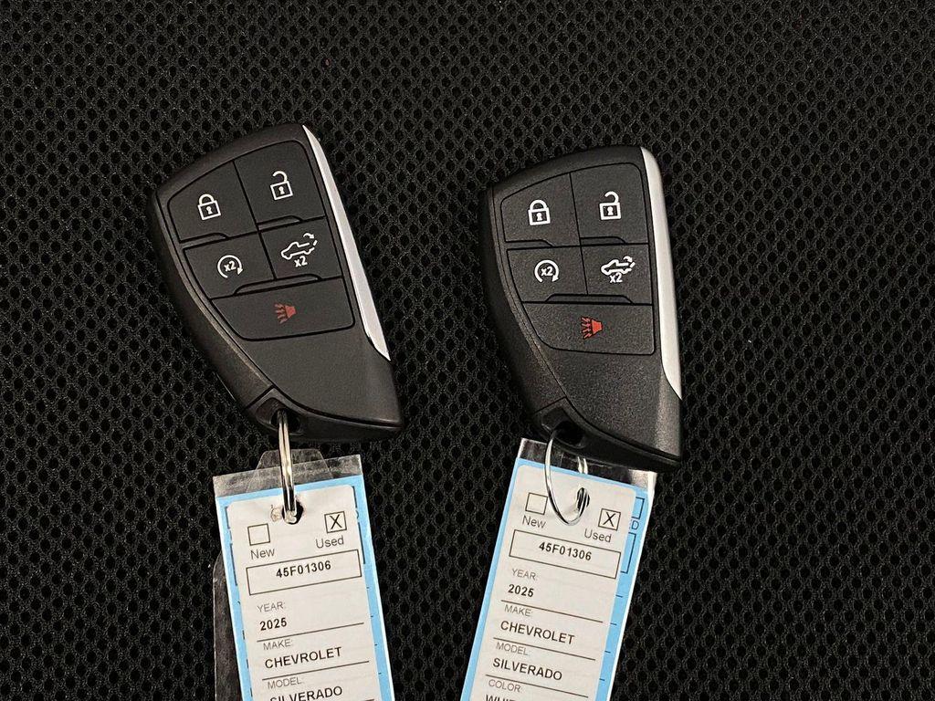 used 2025 Chevrolet Silverado 1500 car, priced at $42,990