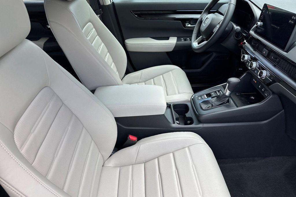 new 2026 Honda CR-V car, priced at $37,305