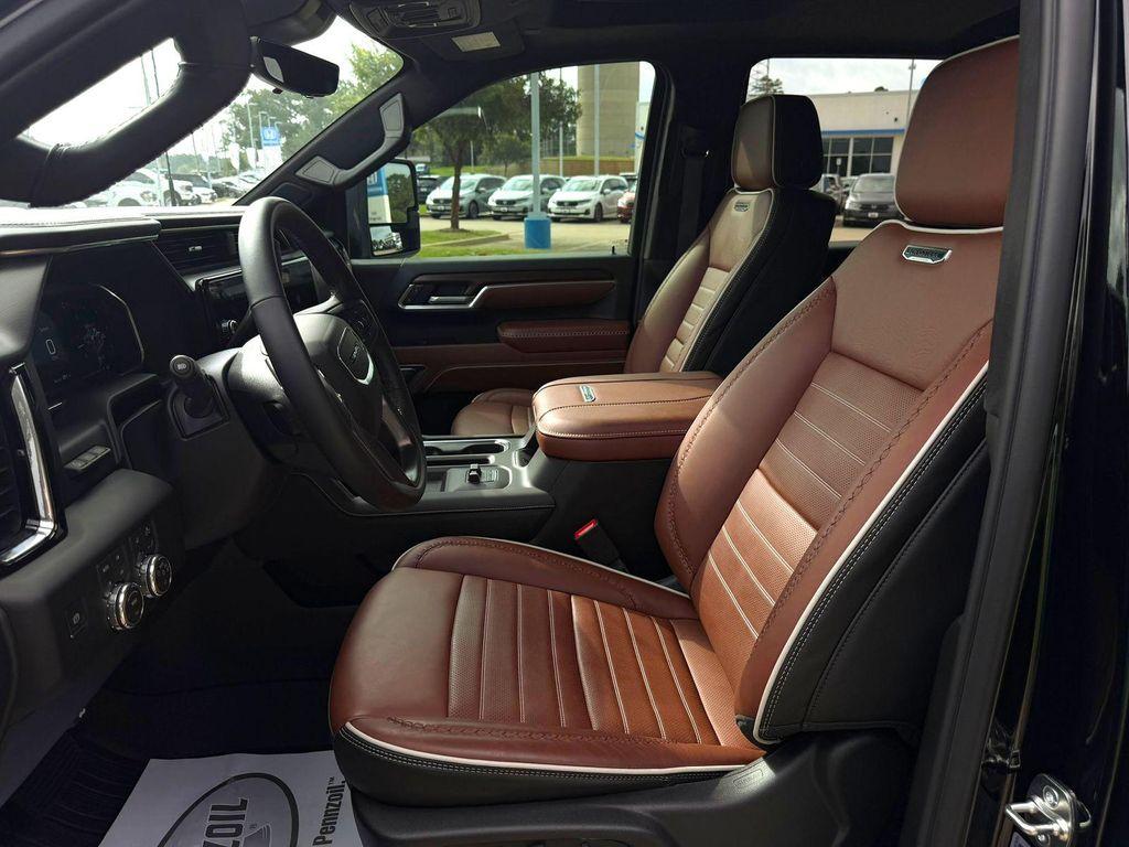 used 2026 GMC Sierra 2500 car, priced at $93,890