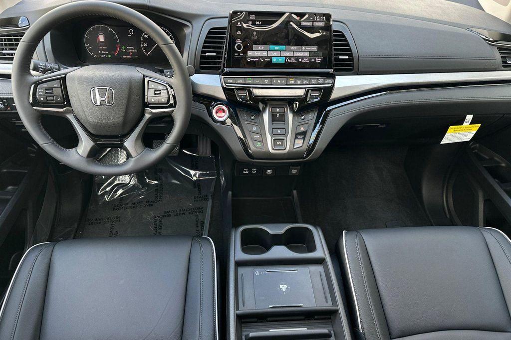 new 2026 Honda Odyssey car, priced at $48,990