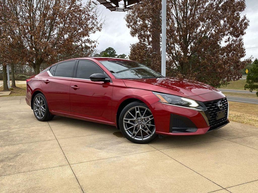 used 2023 Nissan Altima car, priced at $25,018