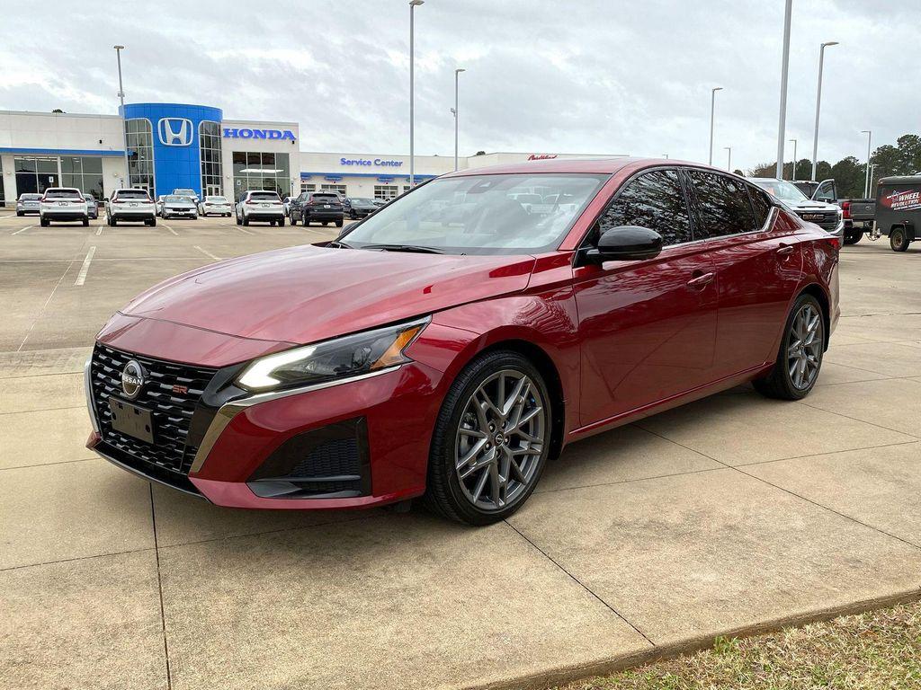 used 2023 Nissan Altima car, priced at $25,018