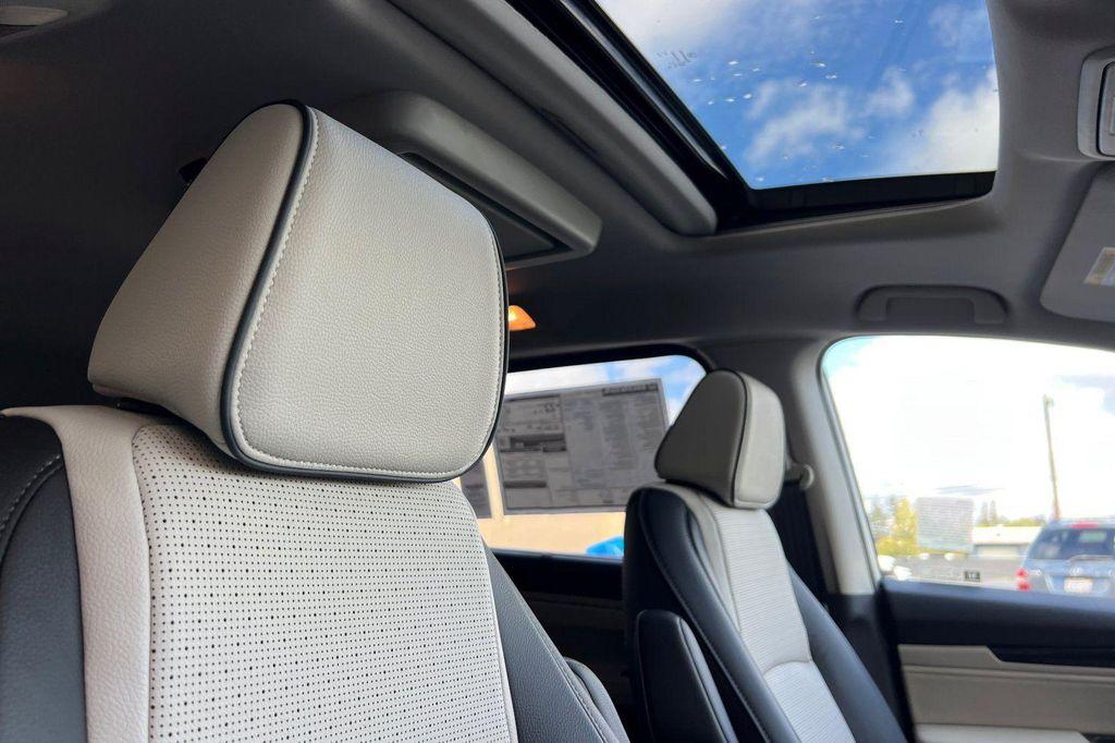 new 2026 Honda Odyssey car, priced at $53,190