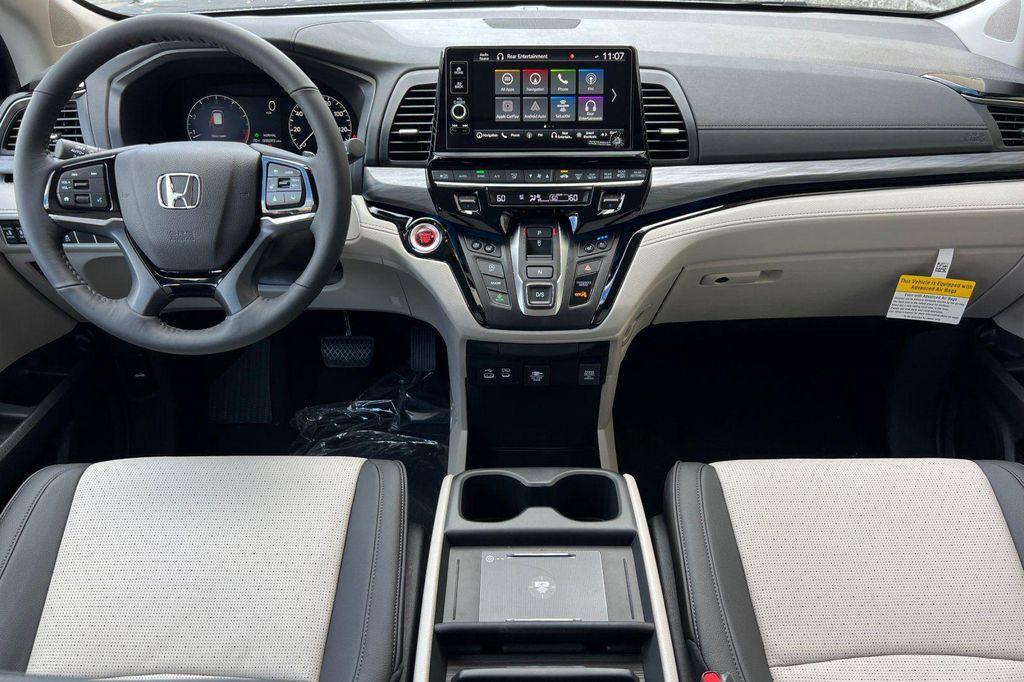 new 2026 Honda Odyssey car, priced at $53,190
