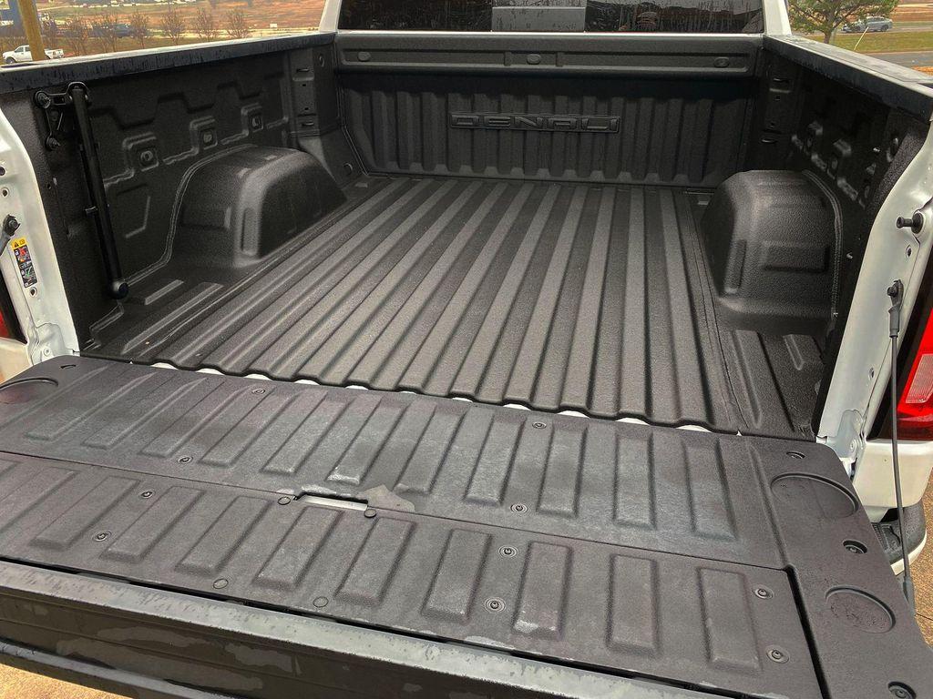 used 2023 GMC Sierra 1500 car, priced at $53,117