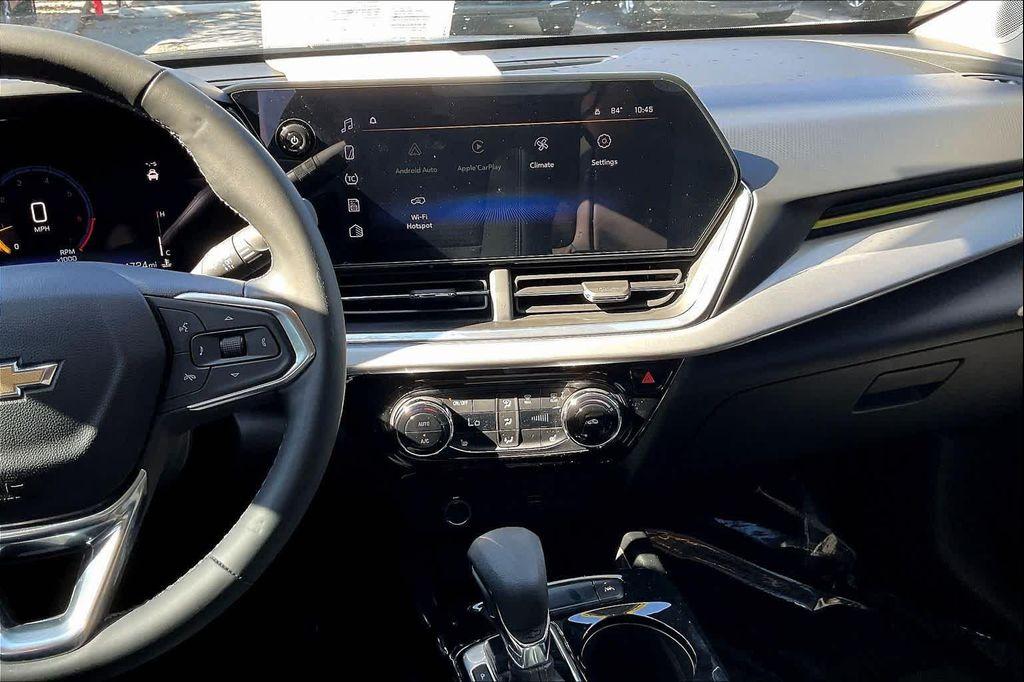 used 2024 Chevrolet Trax car, priced at $18,479