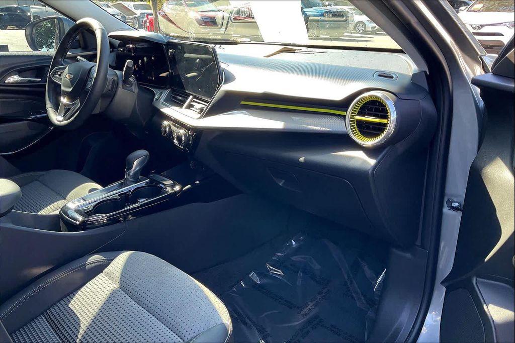 used 2024 Chevrolet Trax car, priced at $18,479