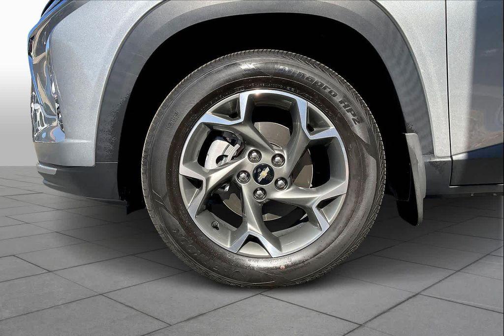 used 2024 Chevrolet Trax car, priced at $18,479