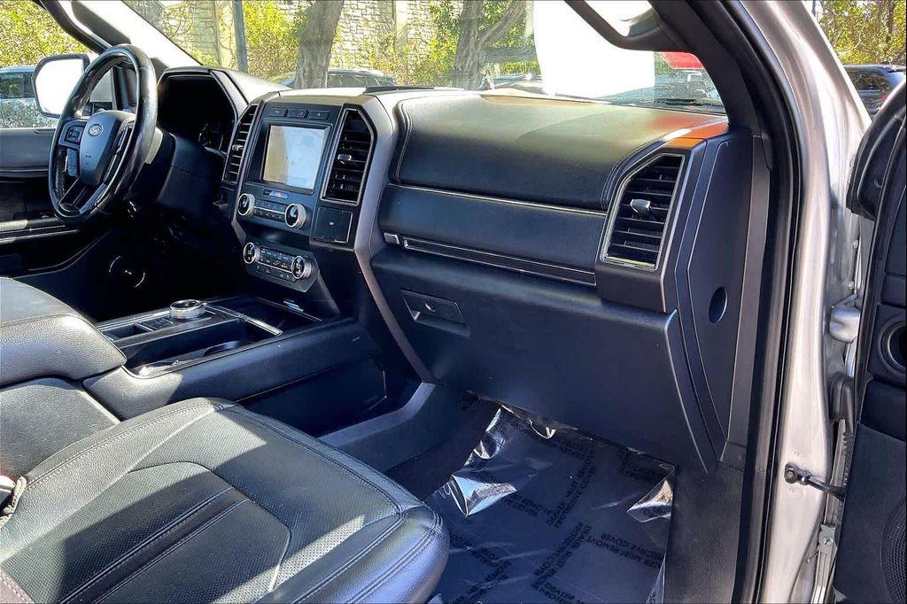 used 2020 Ford Expedition Max car, priced at $18,650