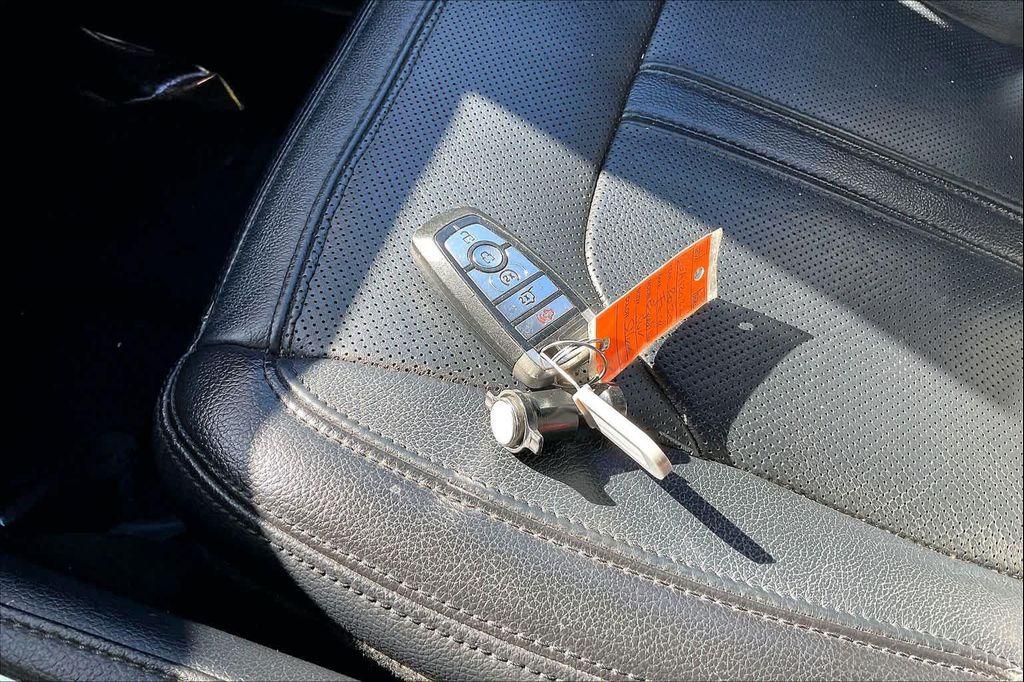 used 2020 Ford Expedition Max car, priced at $18,650