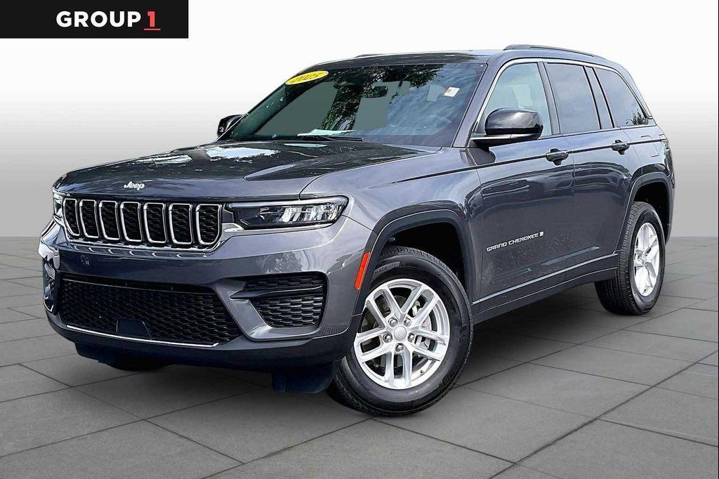 used 2025 Jeep Grand Cherokee car, priced at $34,820