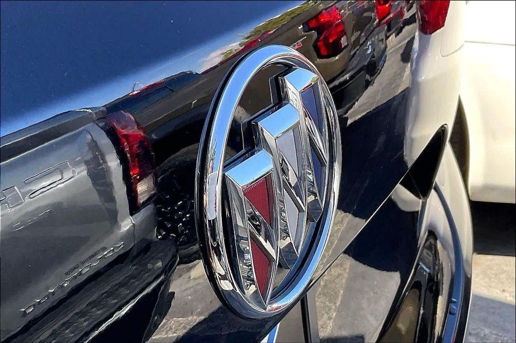 used 2021 Buick Envision car, priced at $20,850