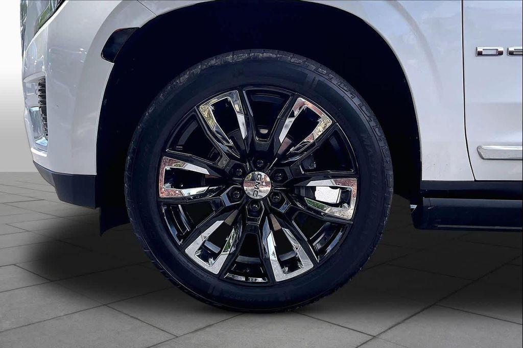 used 2021 GMC Yukon car, priced at $49,935