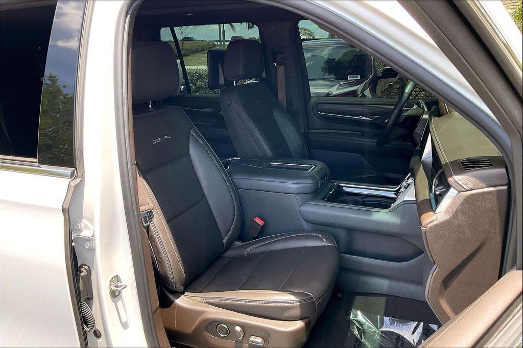 used 2021 GMC Yukon car, priced at $49,935