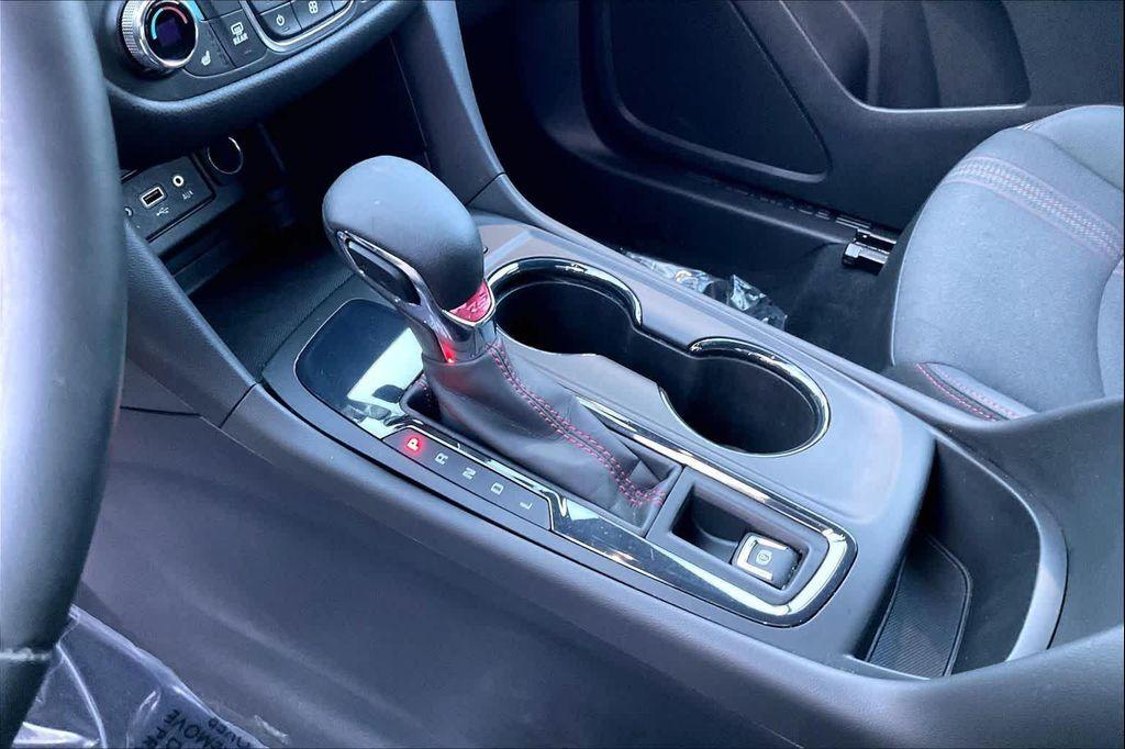 used 2023 Chevrolet Equinox car, priced at $22,950