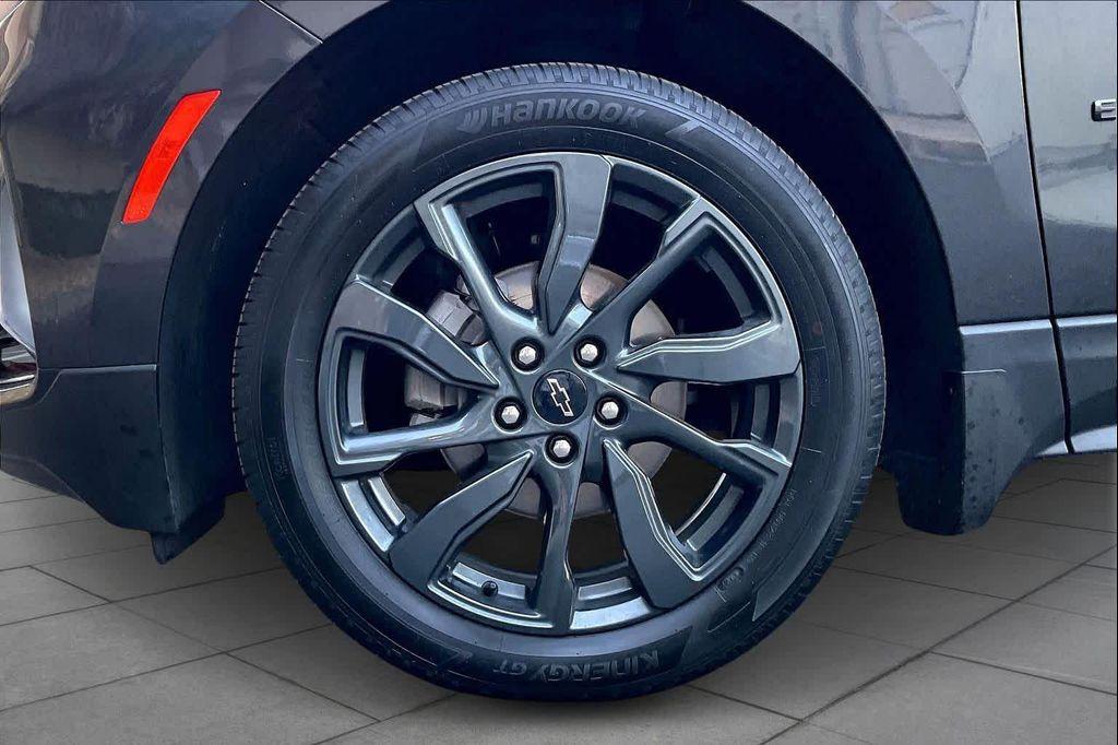 used 2023 Chevrolet Equinox car, priced at $22,950