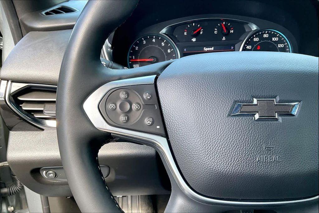 used 2023 Chevrolet Traverse car, priced at $34,765