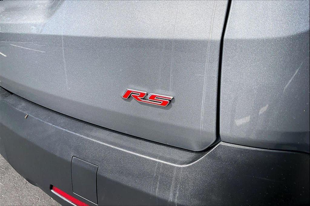 used 2023 Chevrolet Traverse car, priced at $34,765