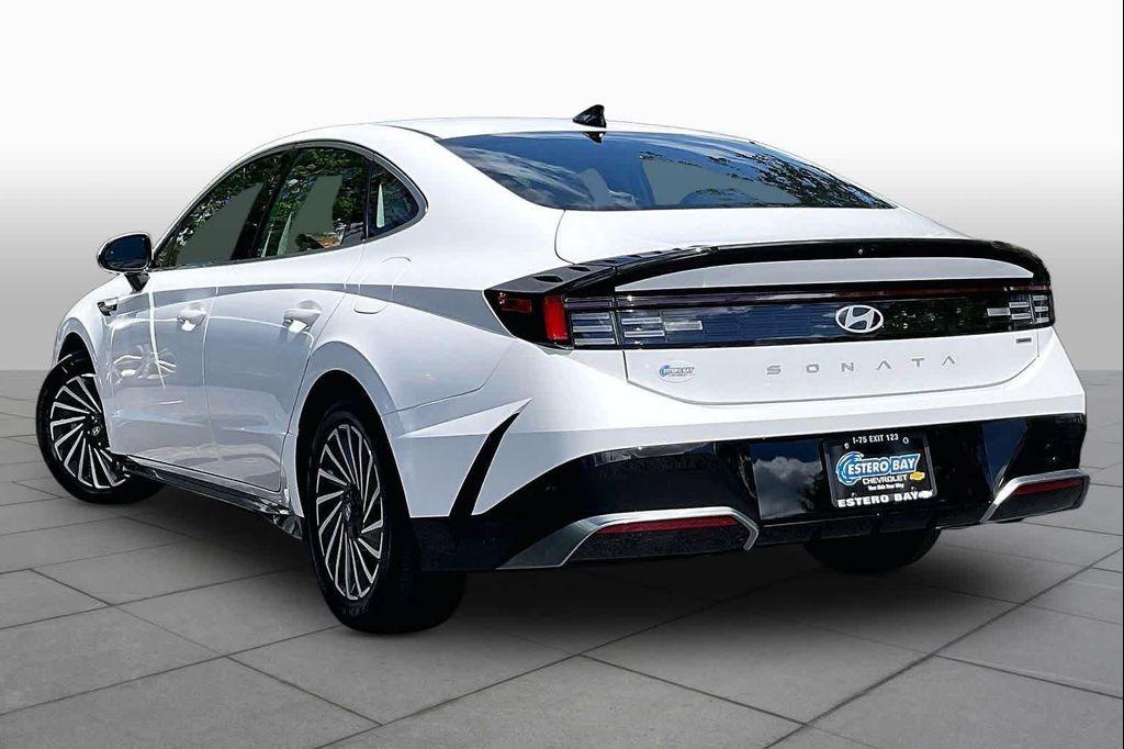used 2024 Hyundai Sonata Hybrid car, priced at $27,935