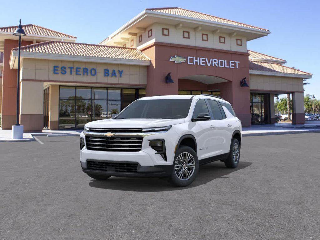 new 2026 Chevrolet Traverse car, priced at $40,557