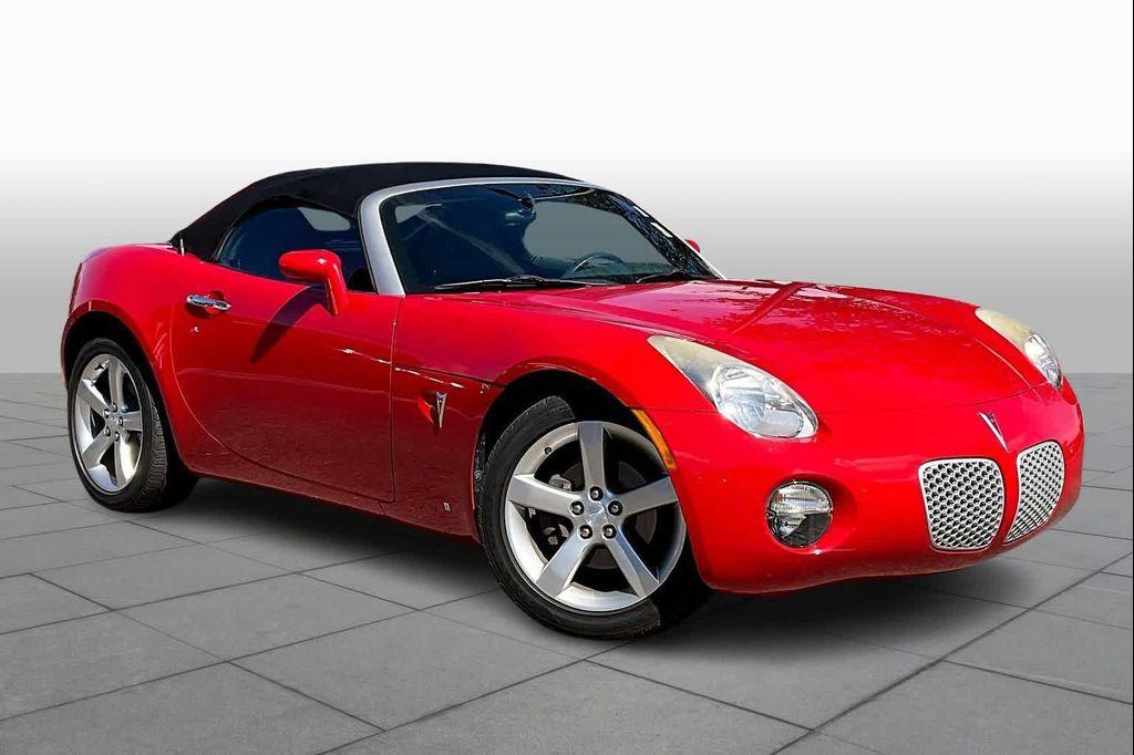 used 2007 Pontiac Solstice car, priced at $7,999