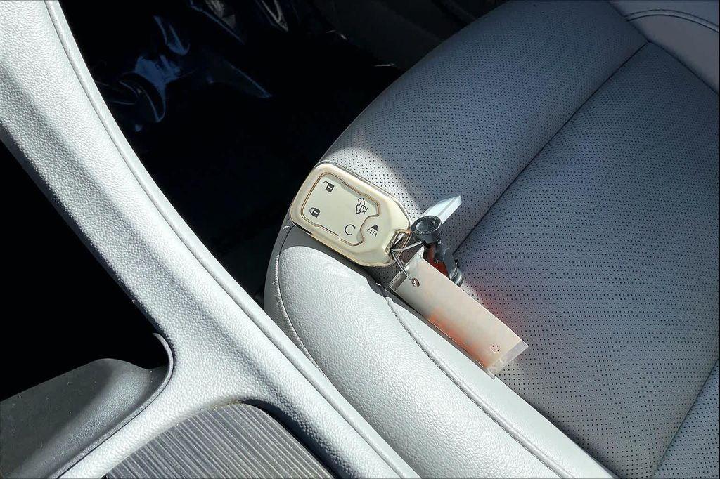 used 2021 GMC Acadia car, priced at $21,950