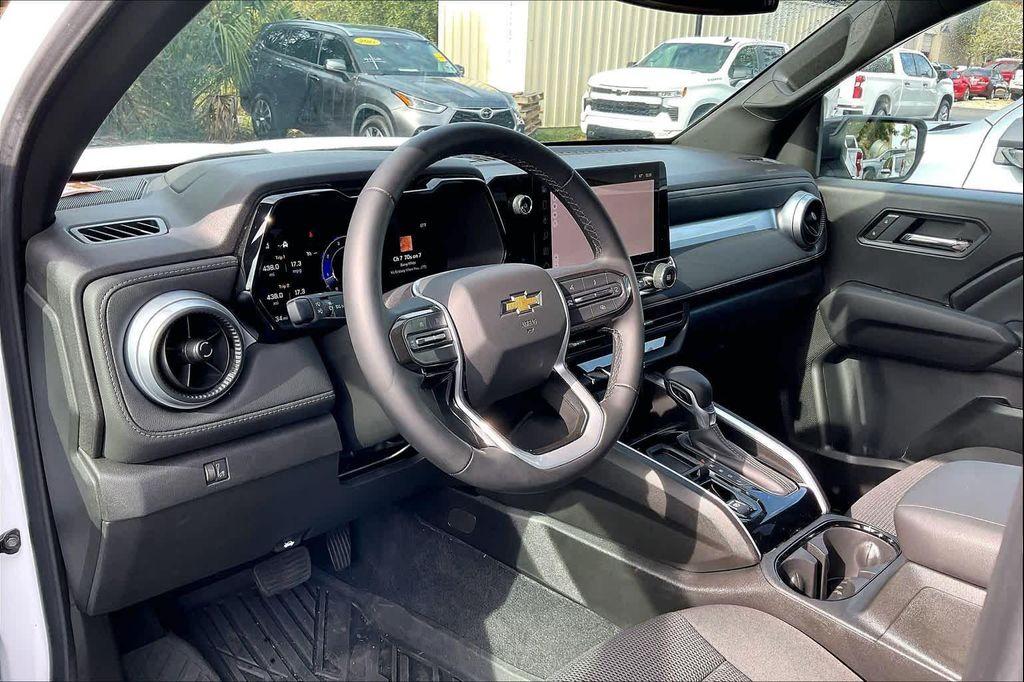 used 2025 Chevrolet Colorado car, priced at $31,850