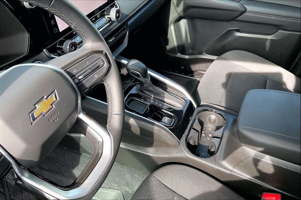 used 2025 Chevrolet Colorado car, priced at $31,850