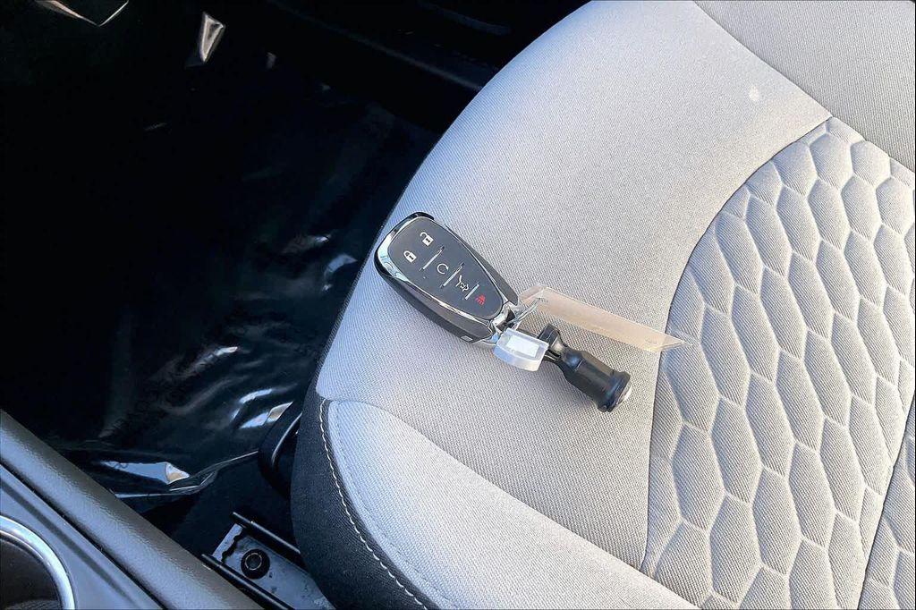 used 2020 Chevrolet Equinox car, priced at $18,950