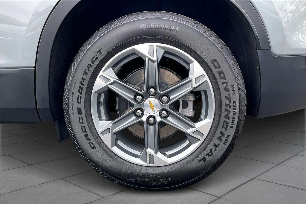 used 2023 Chevrolet Blazer car, priced at $24,920