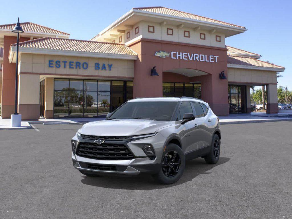 new 2025 Chevrolet Blazer car, priced at $33,704