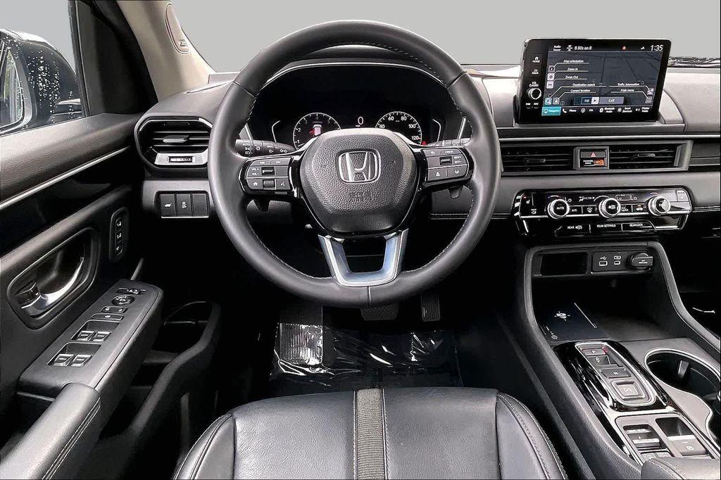 used 2024 Honda Pilot car, priced at $41,920