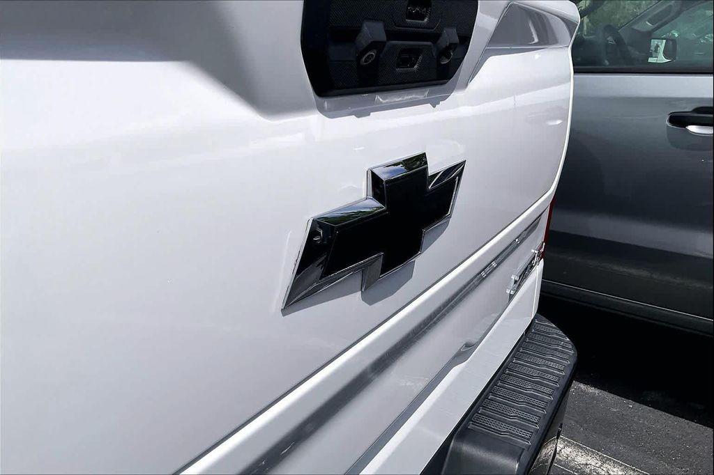 used 2022 Chevrolet Silverado 1500 car, priced at $52,820