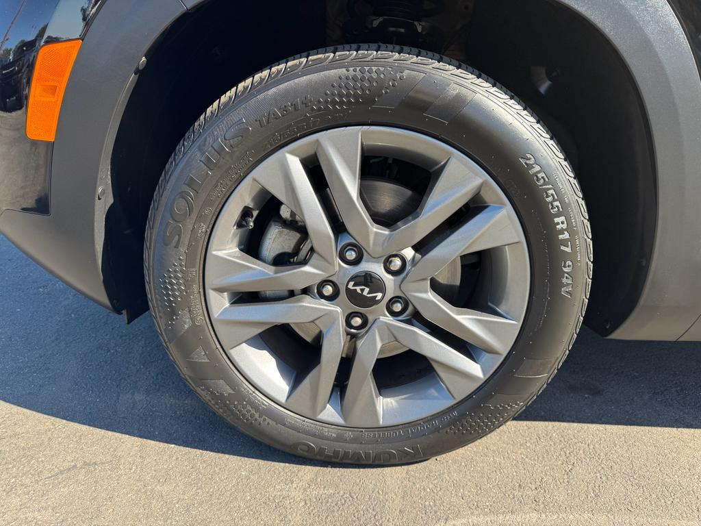 used 2023 Kia Seltos car, priced at $16,950