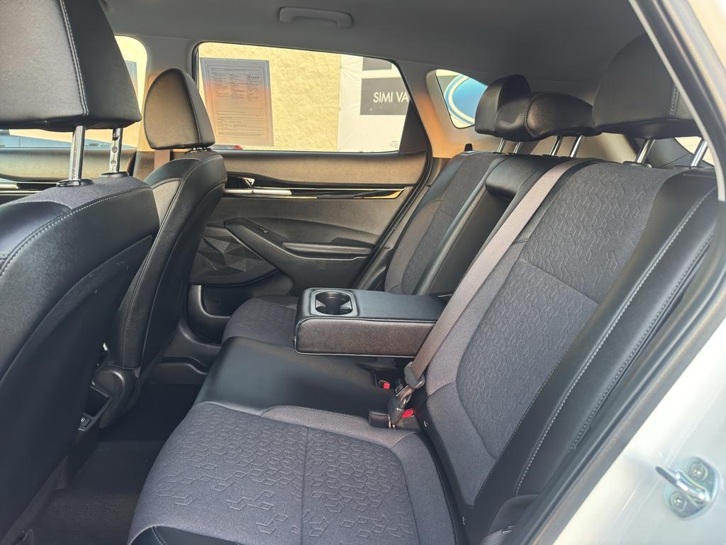 used 2024 Kia Seltos car, priced at $20,550