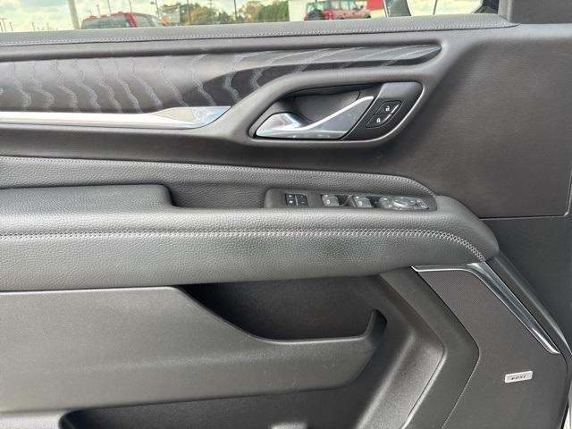 used 2022 GMC Yukon XL car, priced at $47,999