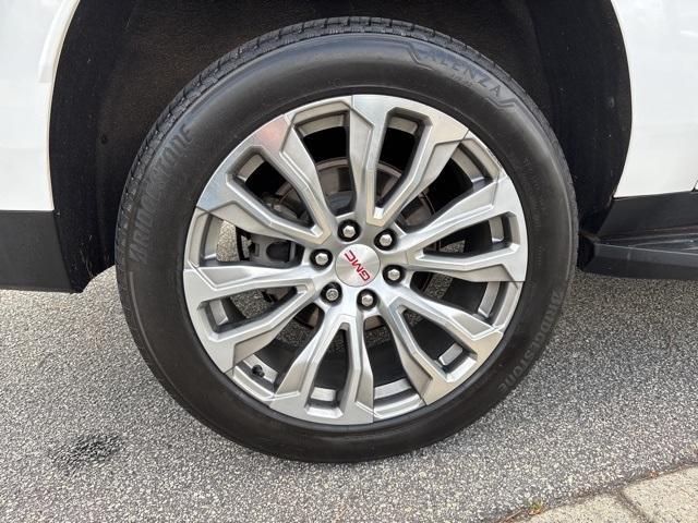 used 2022 GMC Yukon XL car, priced at $47,999